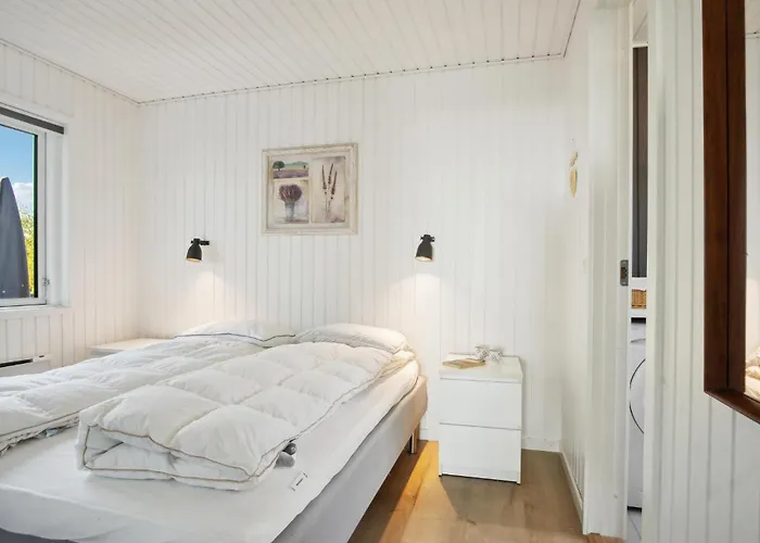 4 Bedroom In Børkop