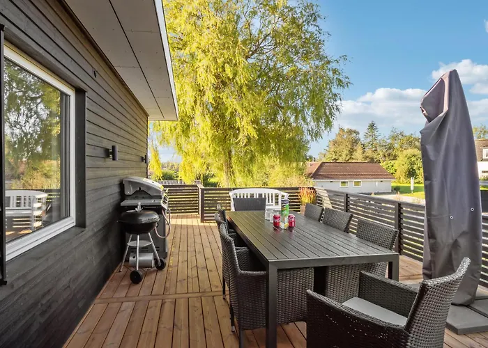 4 Bedroom In Børkop